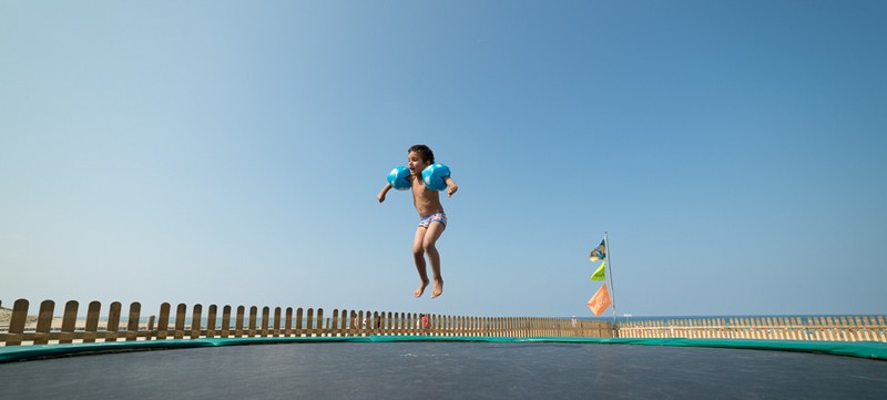 lou-mayoun-saut-trampoline2